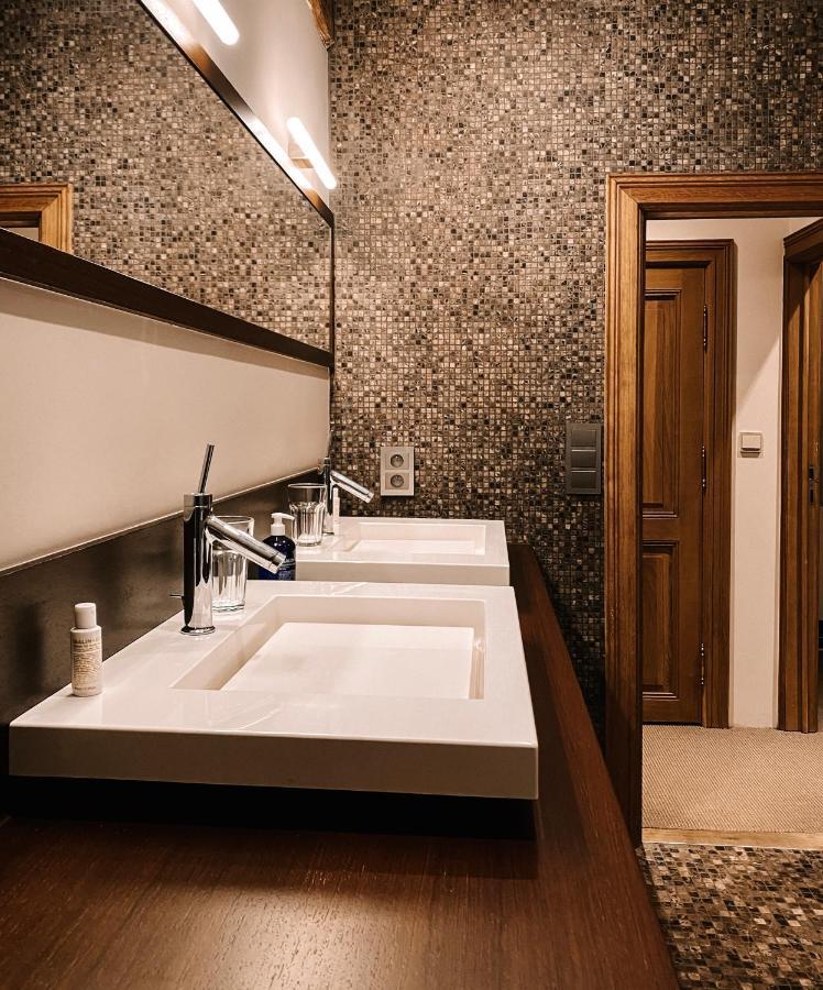 Indrani Lodge Loupoigne Екстериор снимка